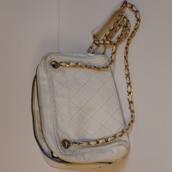 VTG Chanel White Bag - Picture 2 of 16